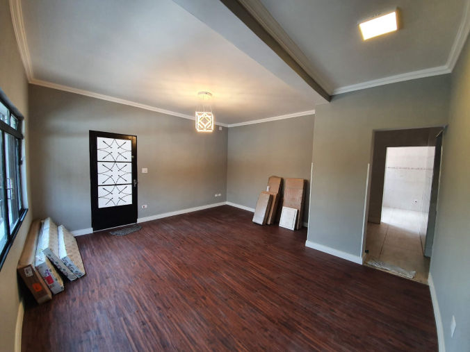 CASA PINTURA PISO VINILICO E ACABAMENTO EM GERAL