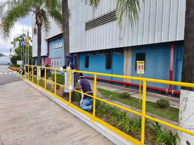 CONSTRUÇÃO INSTALAÇÃO GUARDA CORPO