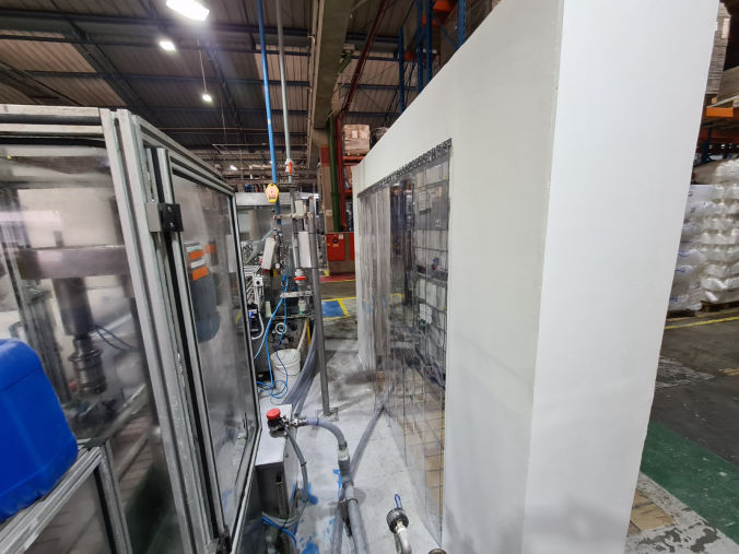 PAREDE DRYWALL E DISPOSITIVO PROTEÇÃO OPERADOR