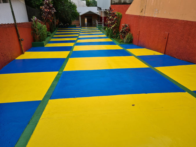 ESCOLA PINTURA PISO DEPOIS